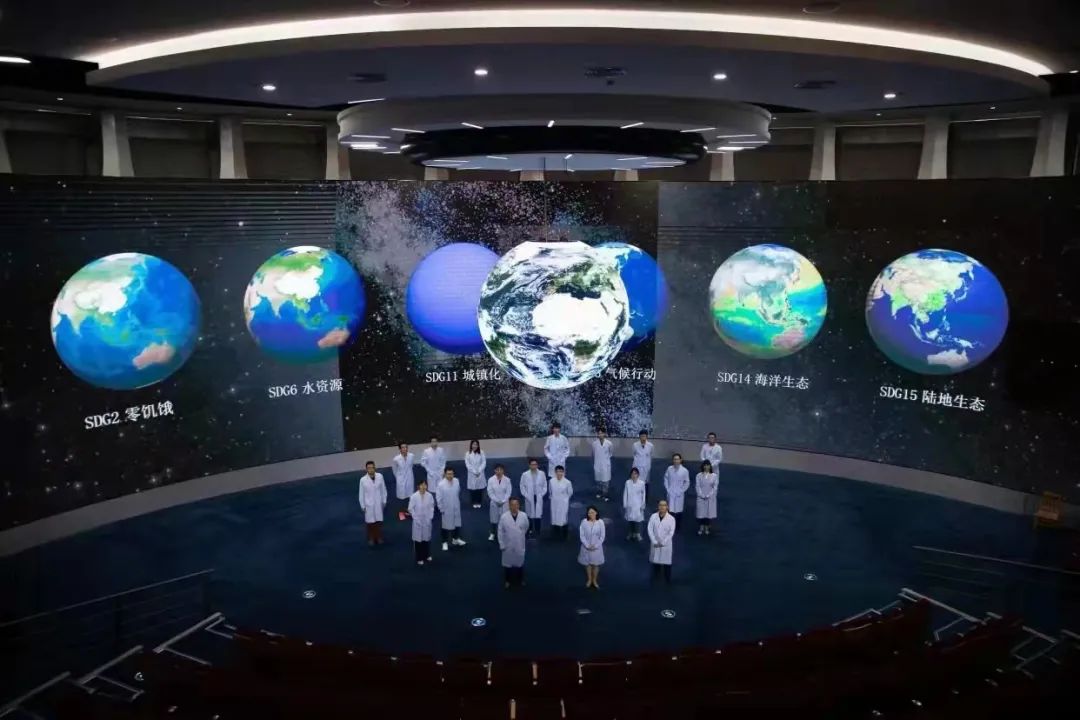 接受向导人校阅 | 豪运国际welcome智能显示助力紫金山实验室展现强劲立异力