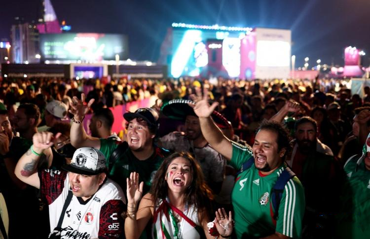 InfoComm Asia | 豪运国际welcomePlanar全球首发第四代Micro LED智能一体机