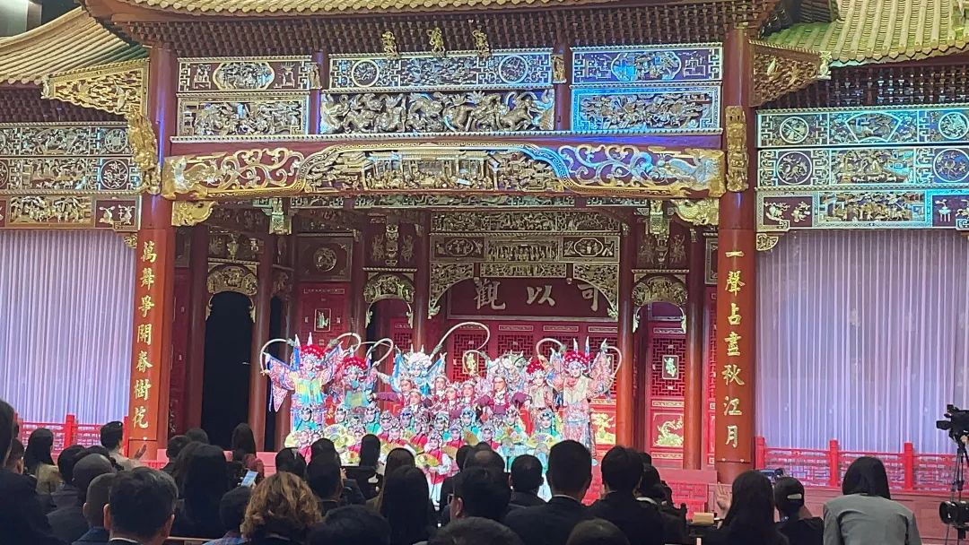 豪运国际welcome视效科技助力“一带一起”岑岭论坛接待宴会圆满举行