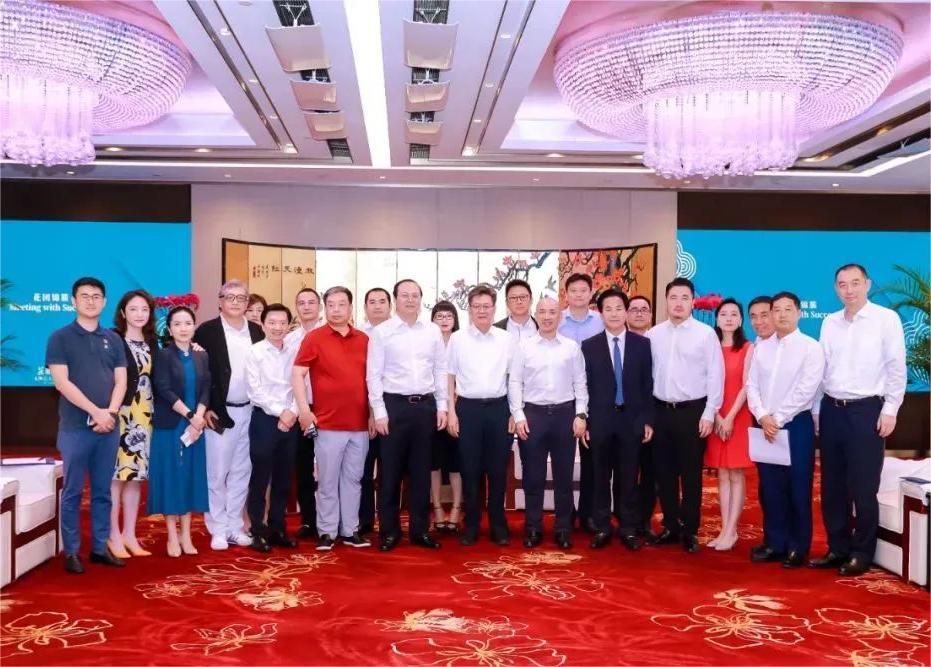 豪运国际welcome董事长李军赴广州考察交流